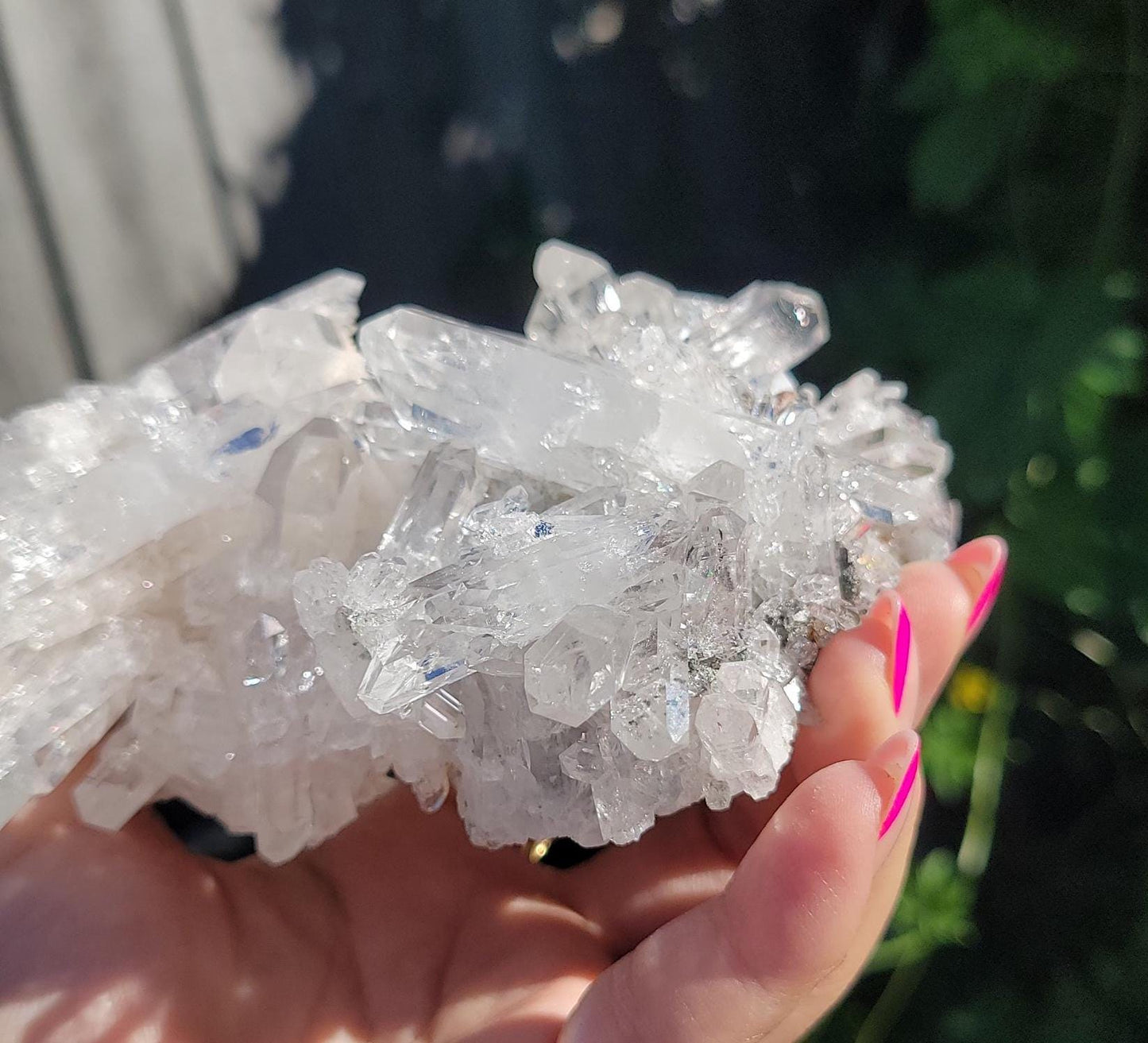 Beautiful large lumarian cluster from Columbia, high quality, with rainbows