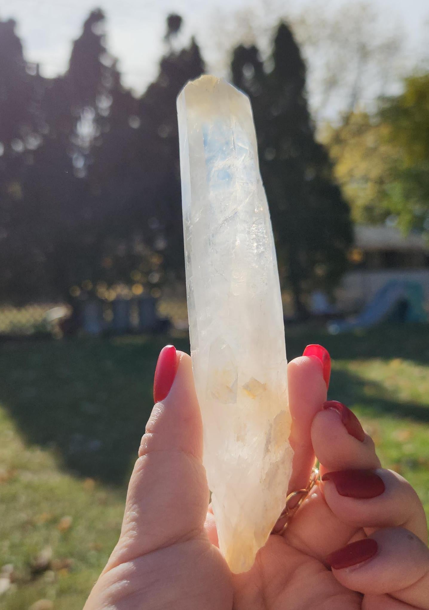 Amazing rare mango quartz, cigar point with smoke from Columbia, self healed