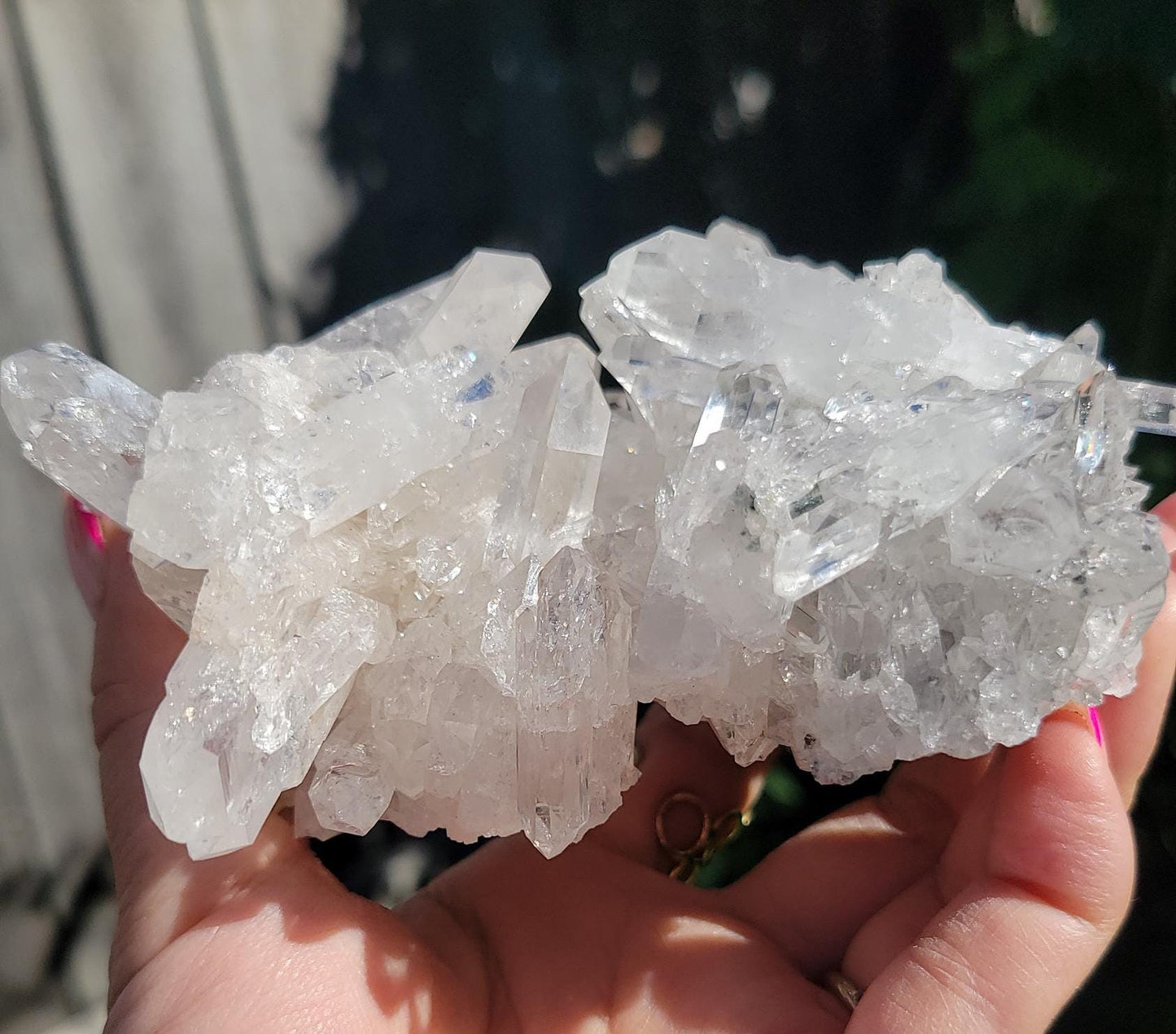 Beautiful large lumarian cluster from Columbia, high quality, with rainbows