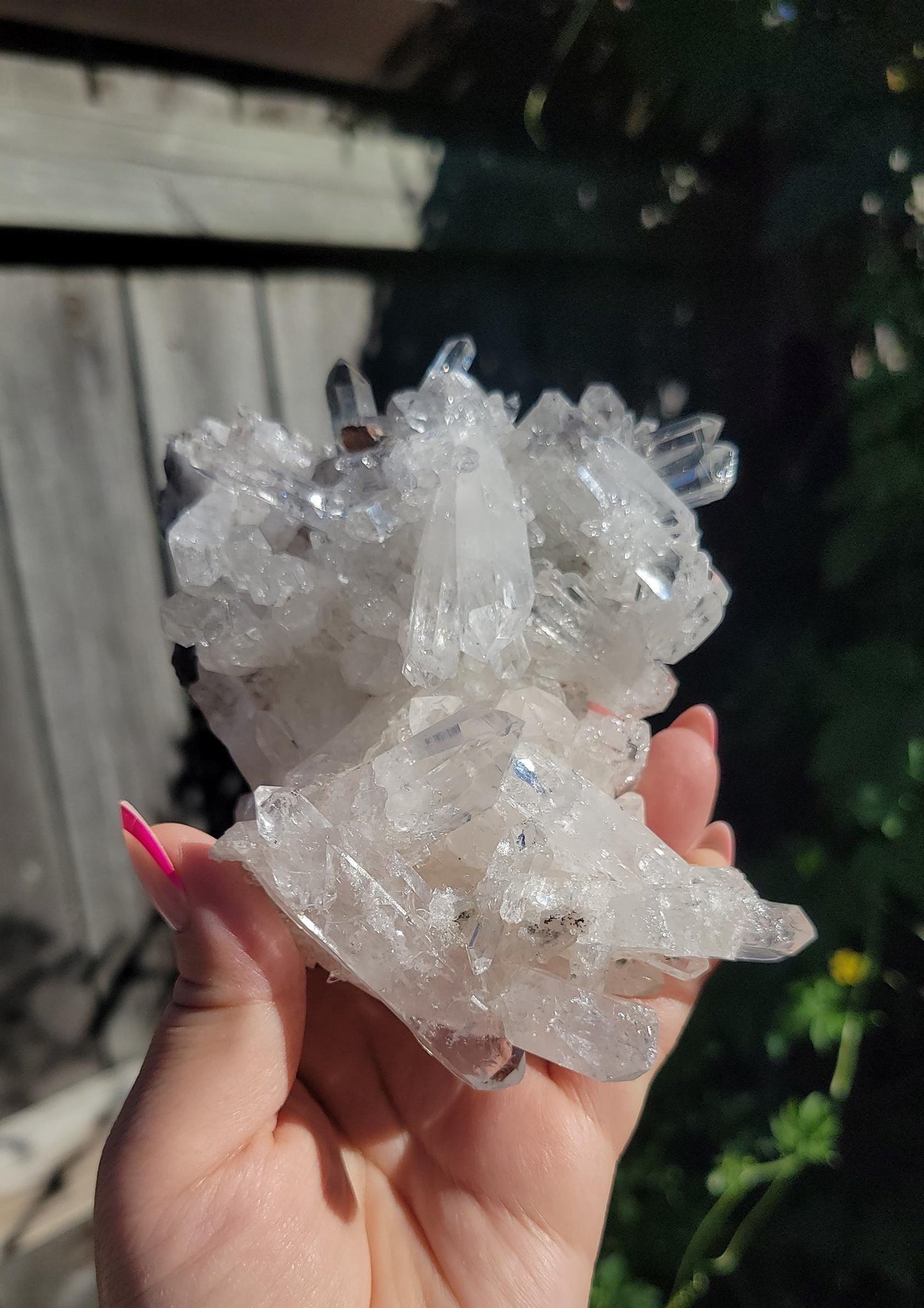 Beautiful large lumarian cluster from Columbia, high quality, with rainbows
