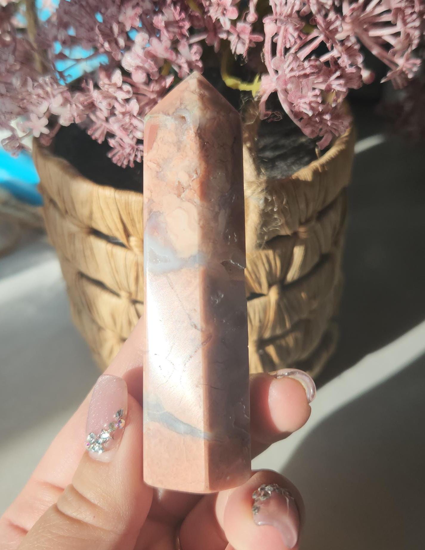 Pretty pink agate tower with sparkly druzy