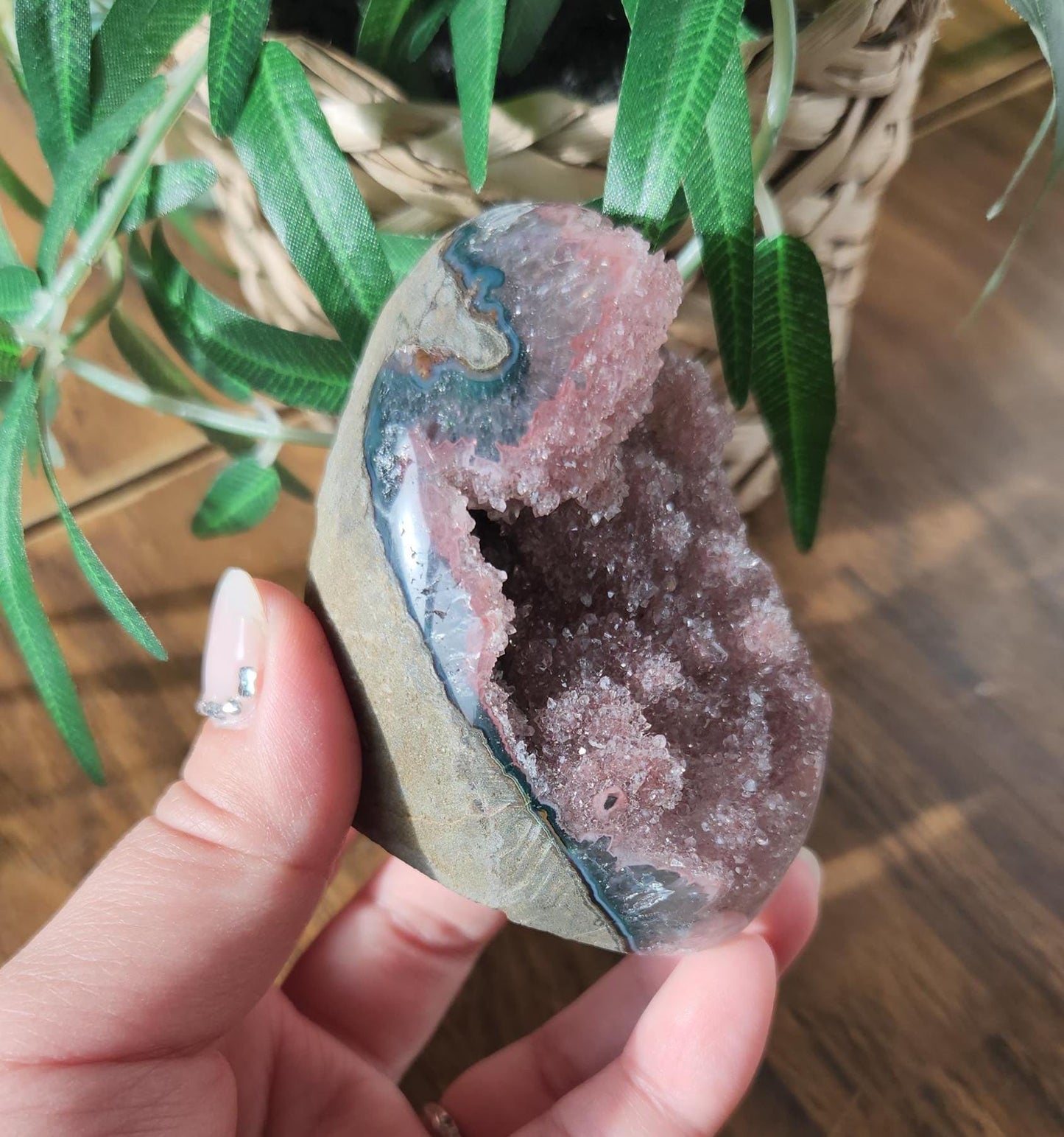 High quality rainbow amethyst, soft red-brown-purple colors, double crystallization, Uruguay amethyst, cutbase, natural color
