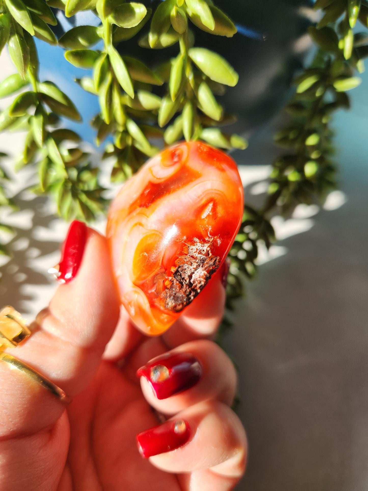 Beautiful carnelian heart carving from Madagascar with pretty patterns, natural