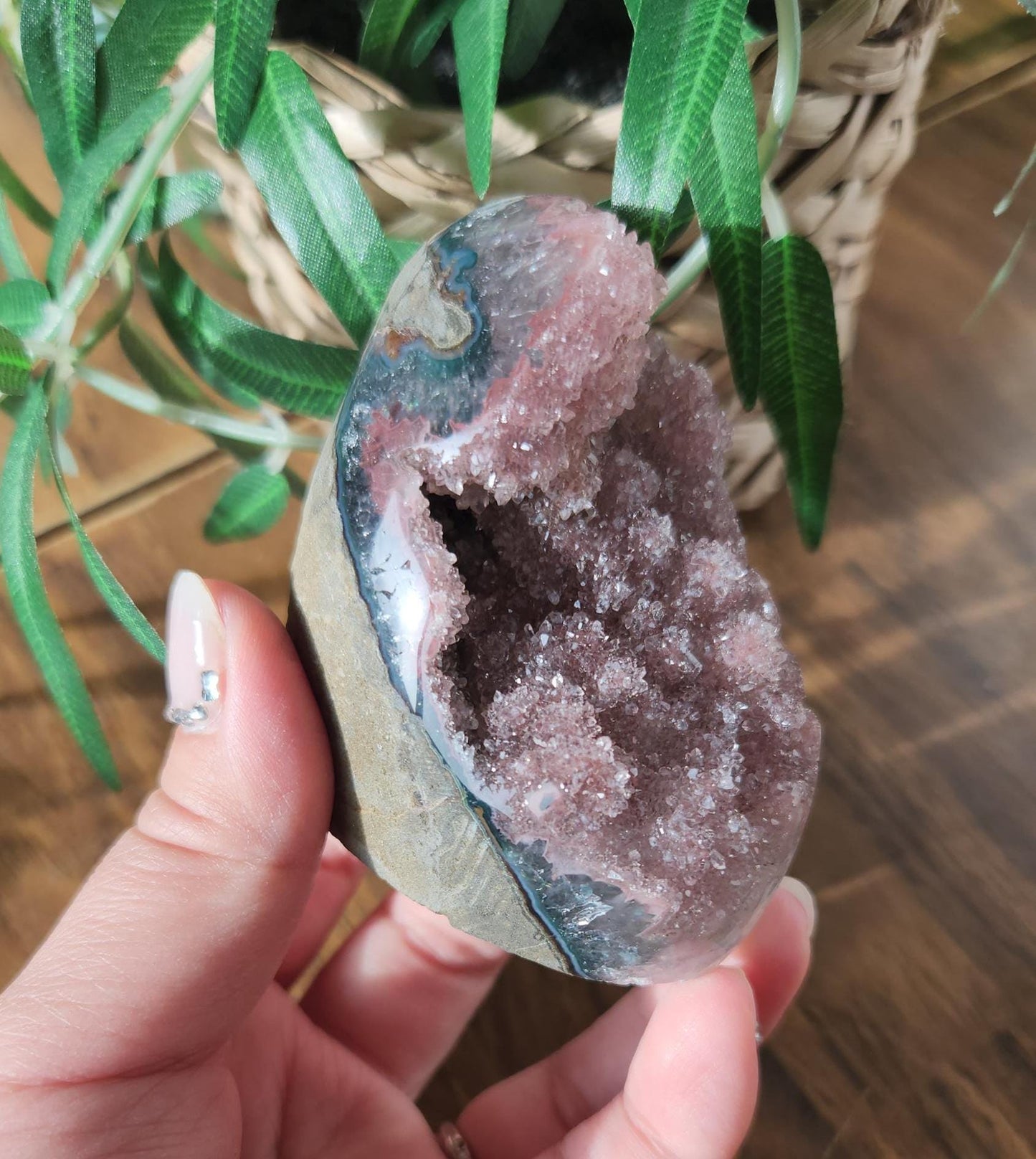 High quality rainbow amethyst, soft red-brown-purple colors, double crystallization, Uruguay amethyst, cutbase, natural color