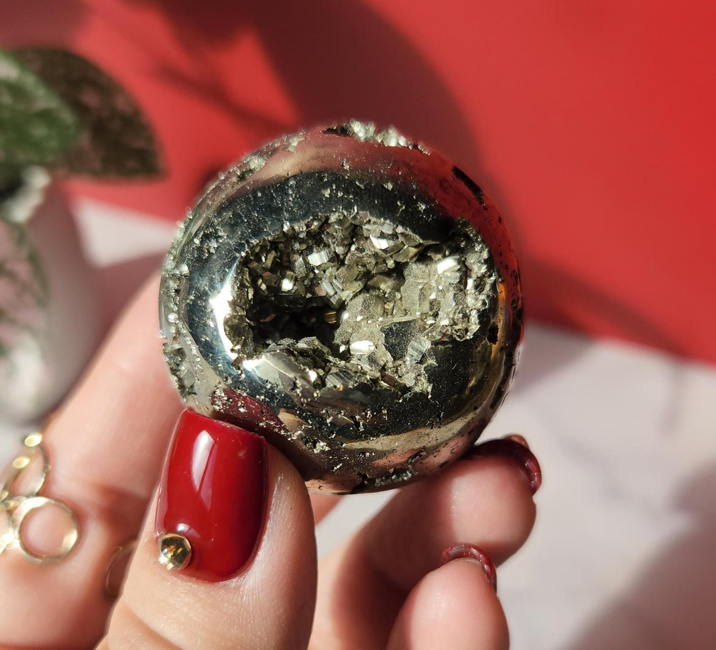 High quality druzy pyrite sphere from Peru, druzy with cubic formations