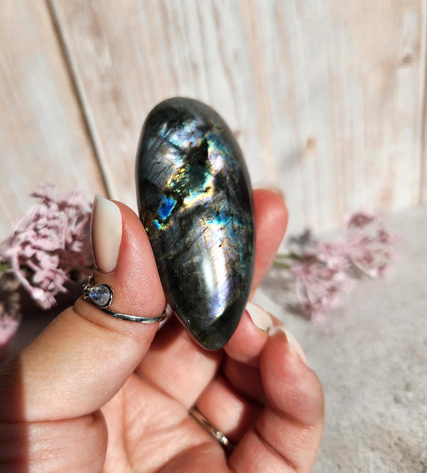 Beautiful bright lavender purple labradorite, dua flash, tear drop/spear with silver sheen from Finland