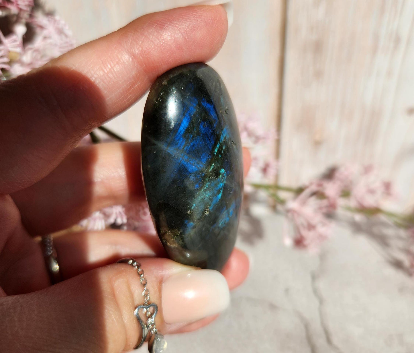 Beautiful bright lavender purple labradorite, dua flash, tear drop/spear with silver sheen from Finland
