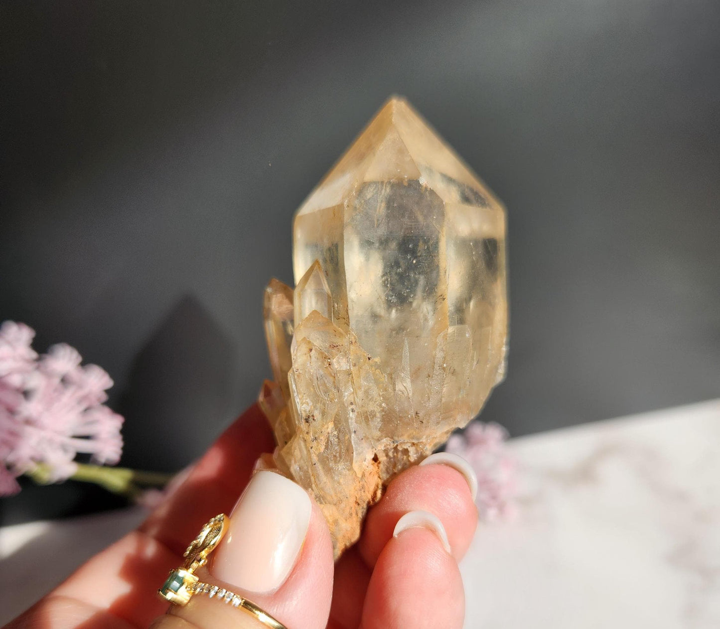 Natural kundalini citrine from the Congo, honey citrine with rainbows, genuine, untreated and not polished 41A