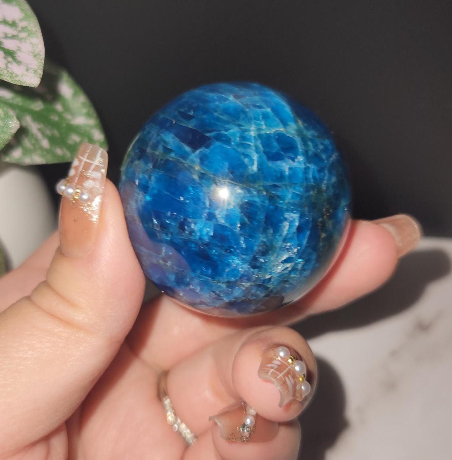 Beautiful natural blue appetite sphere with flash, A, 44.1mm