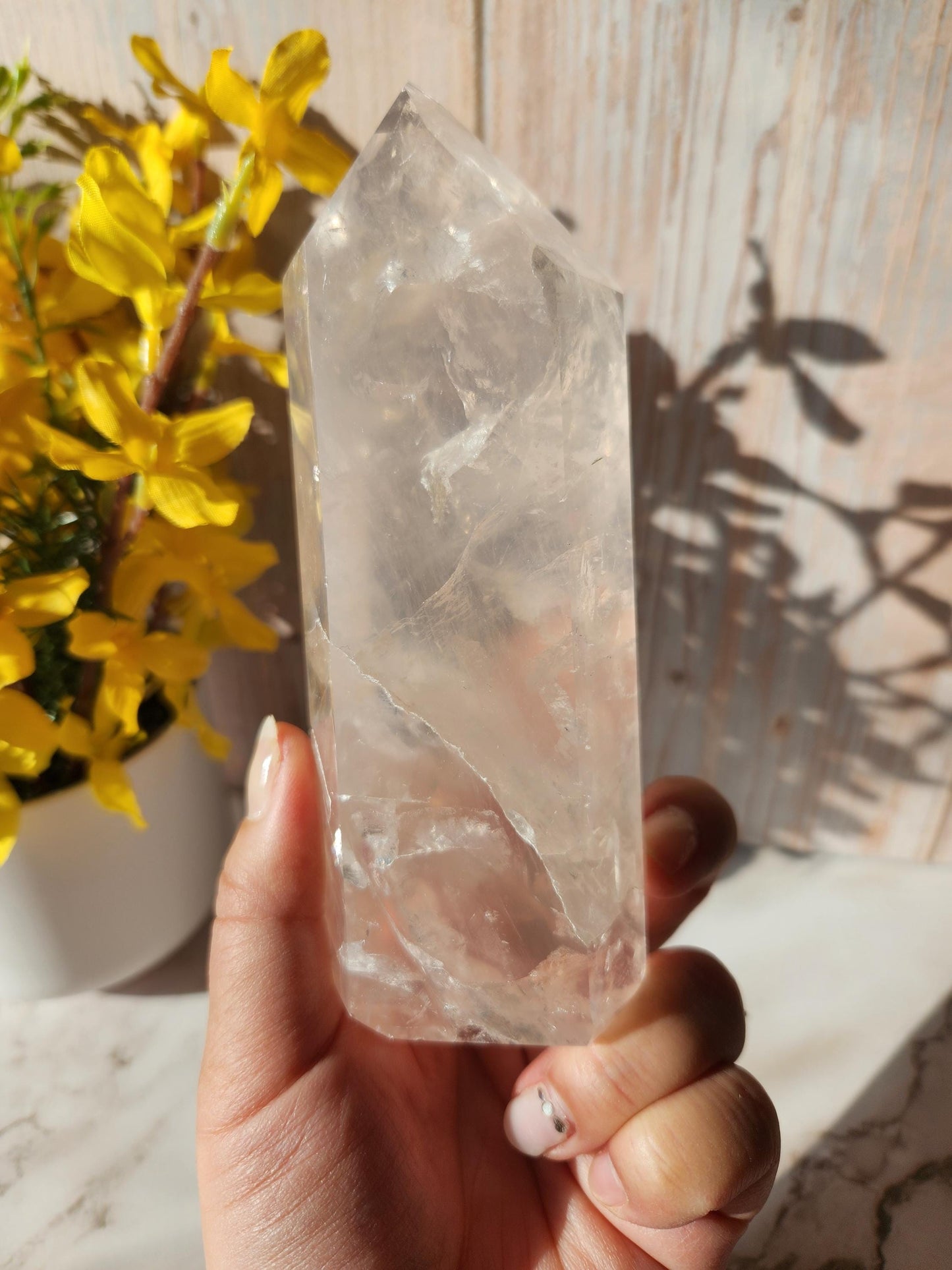 Beautiful Large high quality rose quartz tower from Brazil, translucent with rainbows