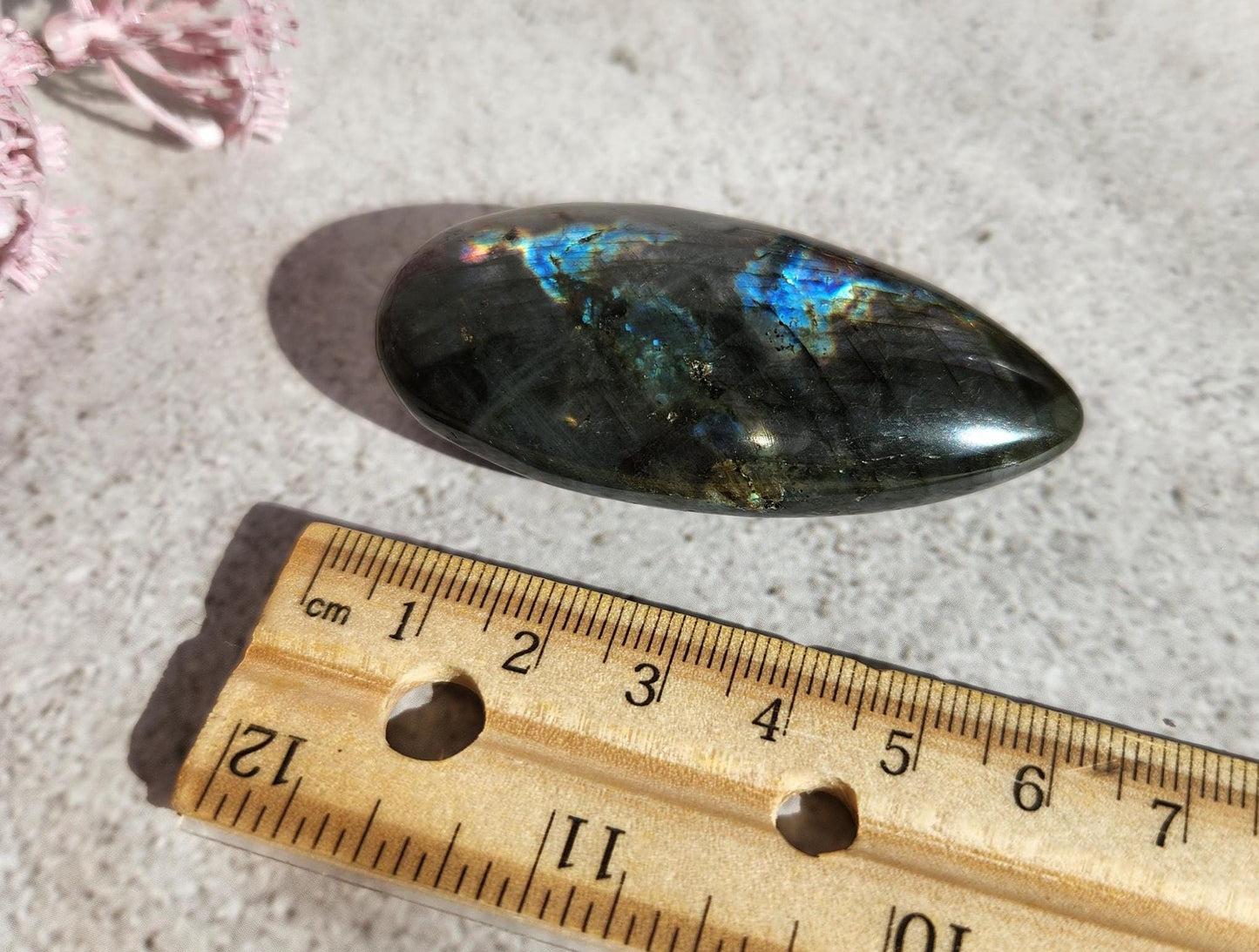 Beautiful bright lavender purple labradorite, dua flash, tear drop/spear with silver sheen from Finland