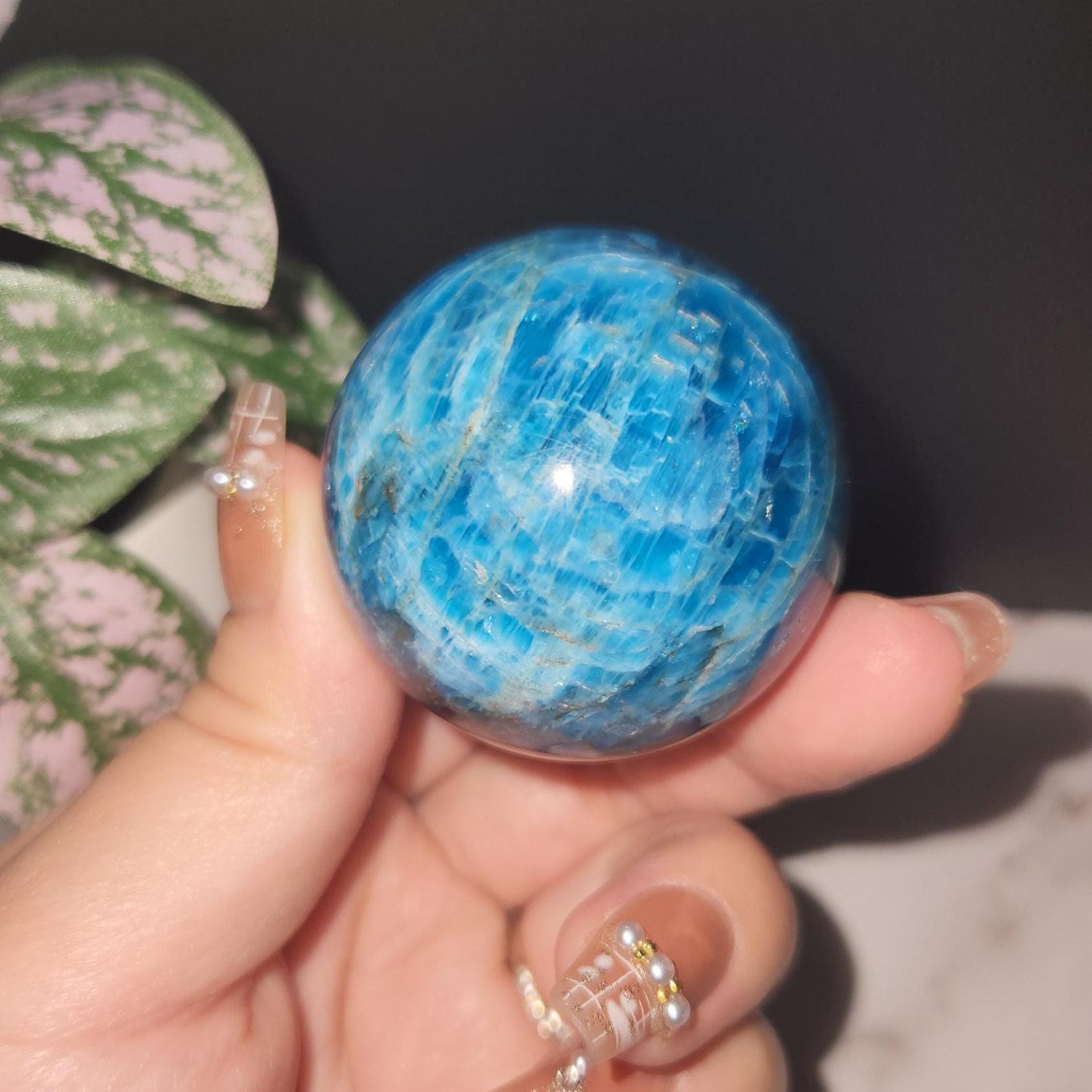 Beautiful natural blue appetite sphere with flash, A, 44.1mm