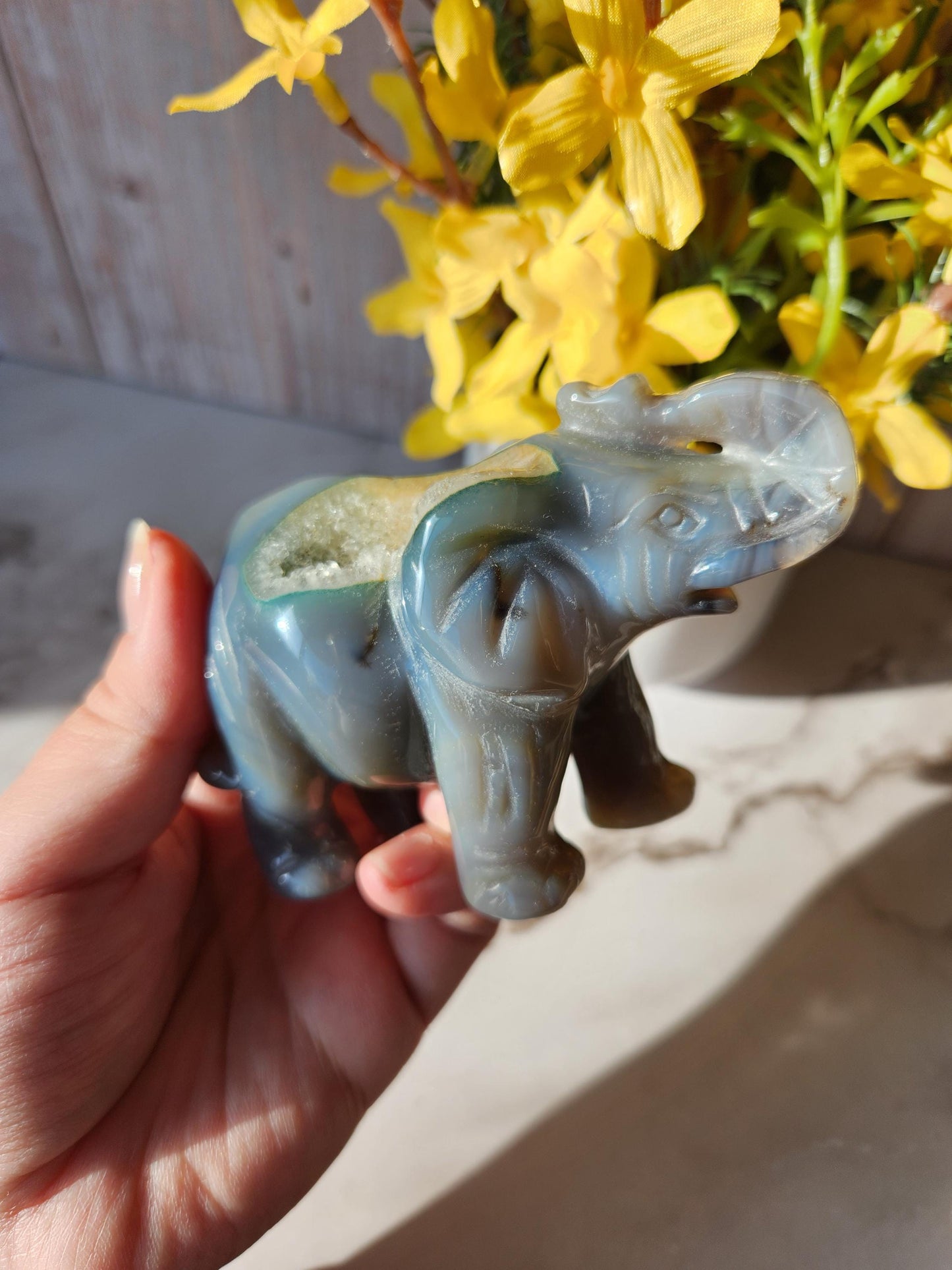 Beautiful hand carved elephant, dark blue gray agate with a sparkly quartz druzy pocket, natural, pretty banding