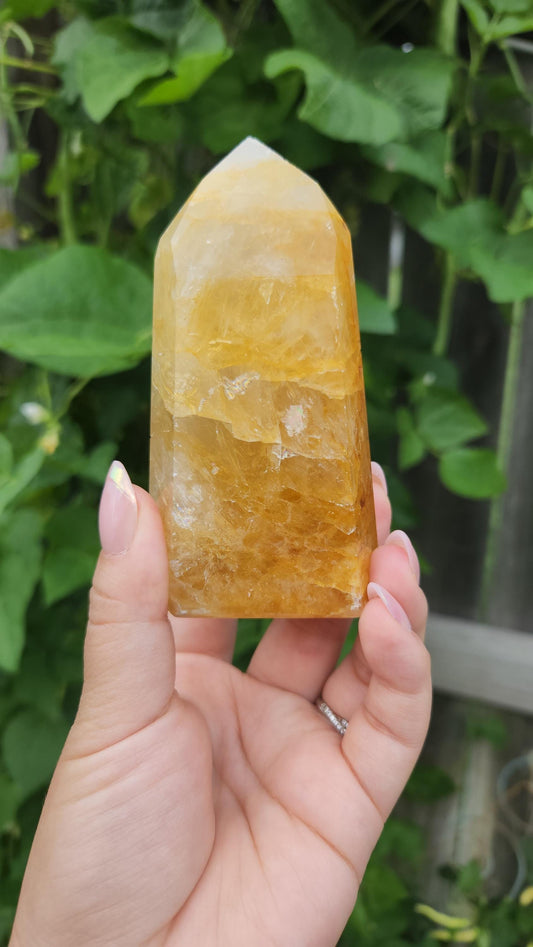 Gorgeous High quality golden healer tower with rainbows from Brazil, natural, hematite/iron inclusions