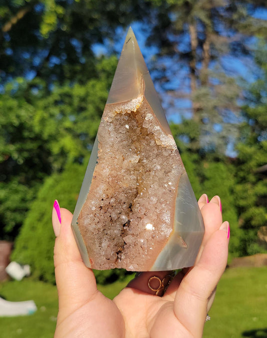 Beautiful large agate diamond with amethyst druzy and stunning agate banding from Brazil