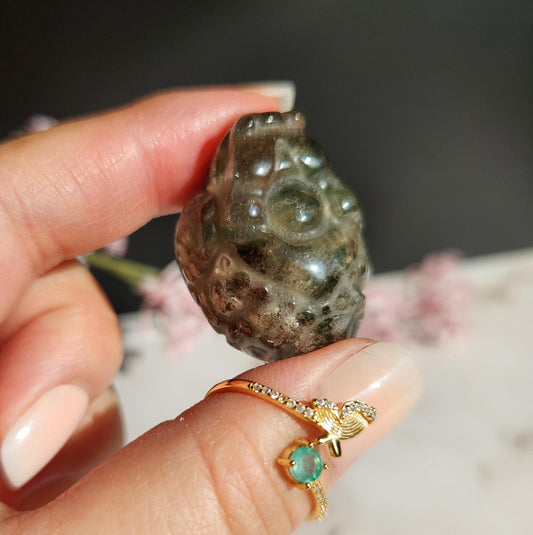 AAA pink and green garden quartz money toad carvings, money frog