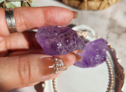 AAA Amethyst money toad carvings, money frog