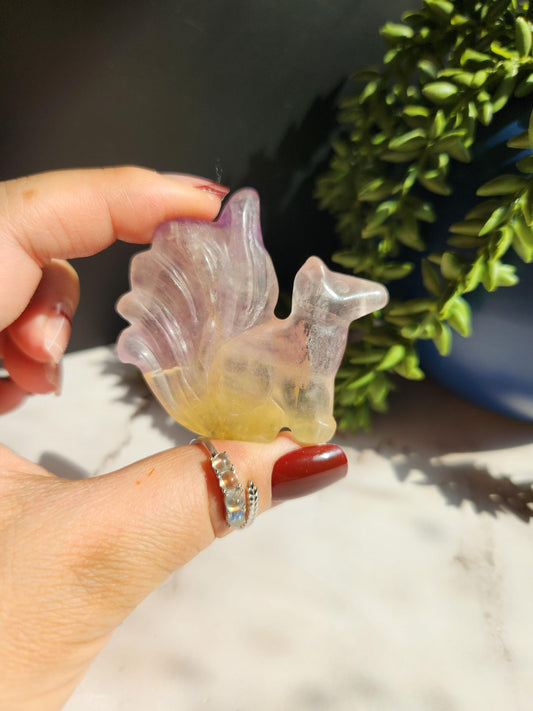 AAA fluorite 9 tail fox carving