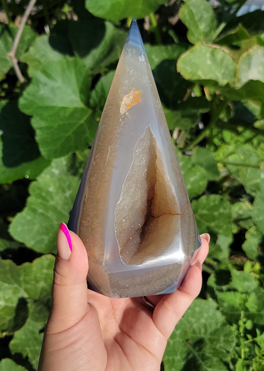 Stunning XL blue agate diamond with quartz, agate banding, sparkly druzy, from Brazil