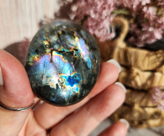 AAA duo flash labradorite, bright silver, purple and blue flash labradorite palm stone from Finland