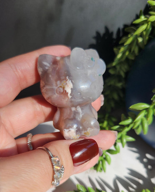 Beautiful flower agate hello kitty carving, natural