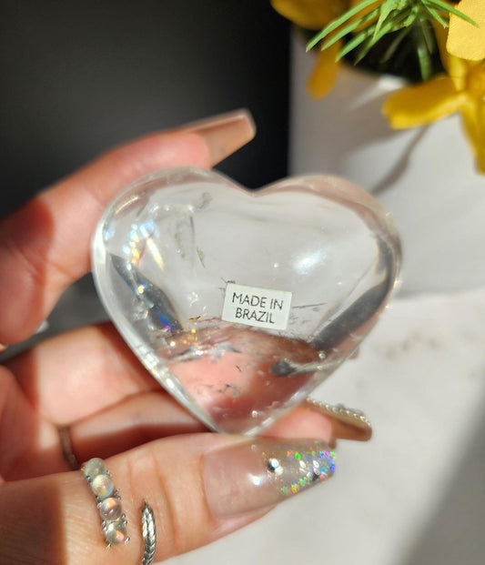 AAA Beautiful clear quartz heart with rainbows from Brazil 22F