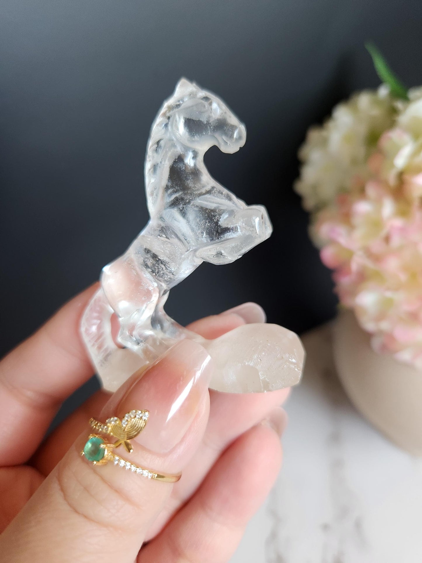 Amazing hand carved clear quartz horse, home decor, self standing A