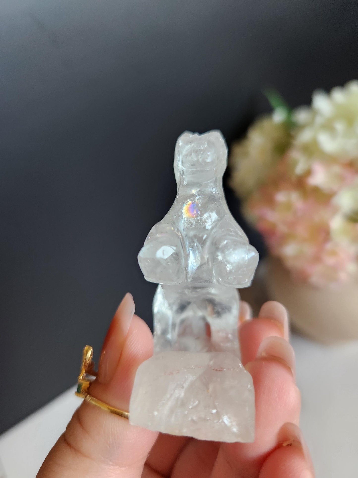Amazing hand carved clear quartz horse, home decor, self standing B
