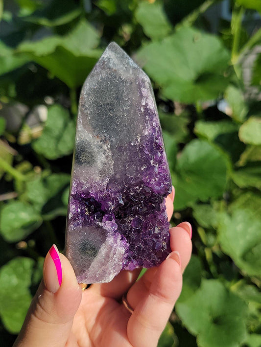 Adorable purple amethyst cluster tower with quartz, natural, from Brazil
